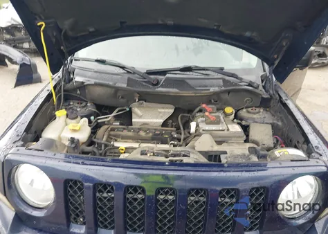 2015 Jeep Patriot Latitude z USA, uszkodzony, nr VIN 1C4NJPFA7FD343613